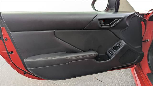 Used 2024 Toyota GR86 RWD image 13