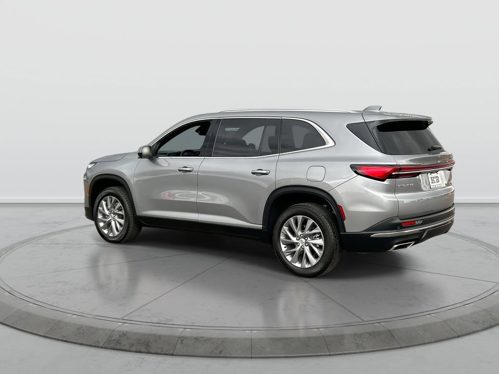 Used 2025 Buick Enclave Preferred w/ Power Package FWD image 6