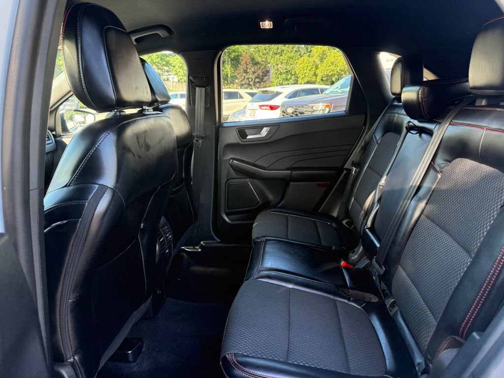 Used 2023 Ford Escape ST-Line w/ Tech Pack #1 AWD/4WD image 26