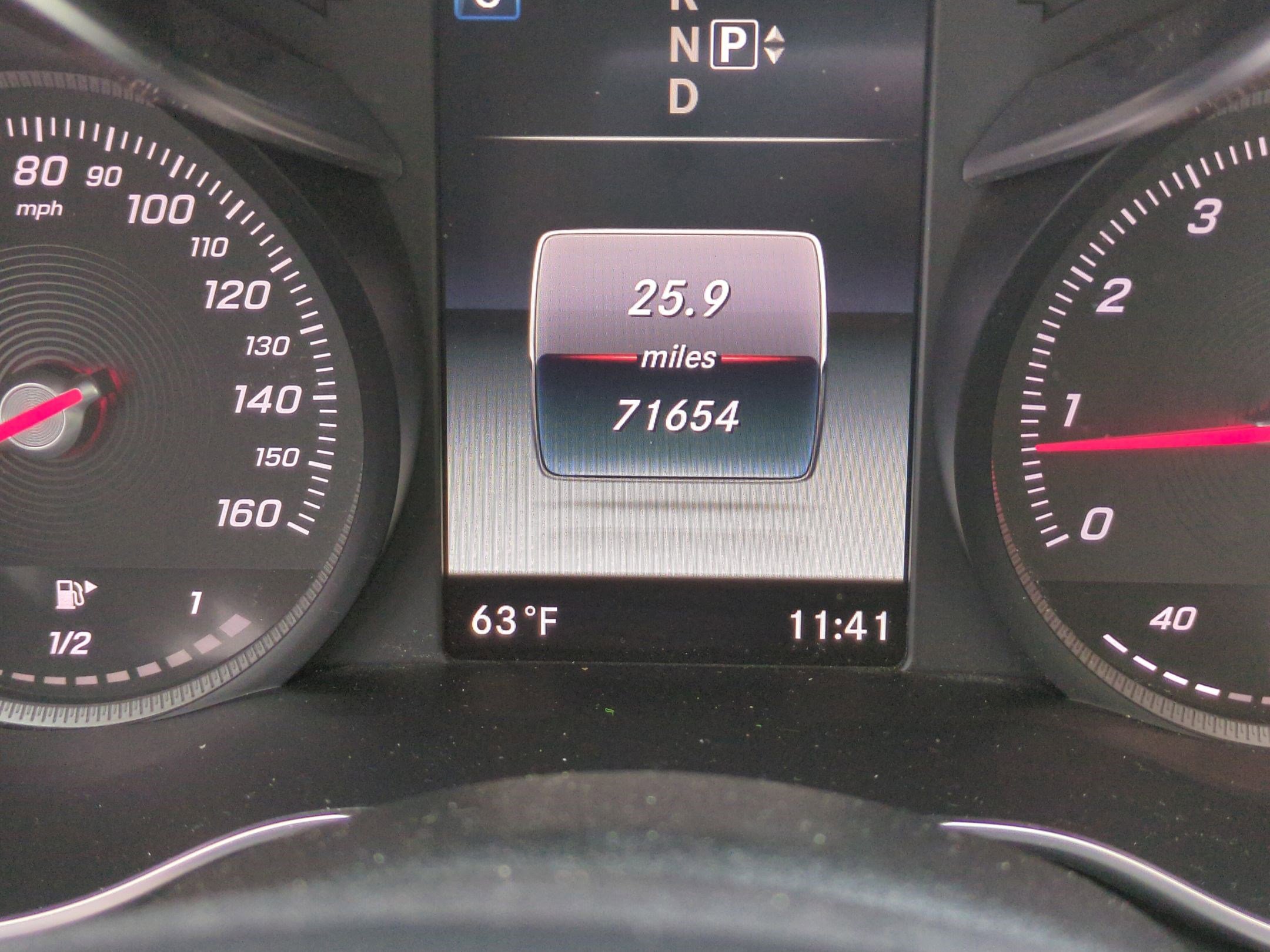 Used 2015 Mercedes-Benz C 300 4MATIC Sedan image 22