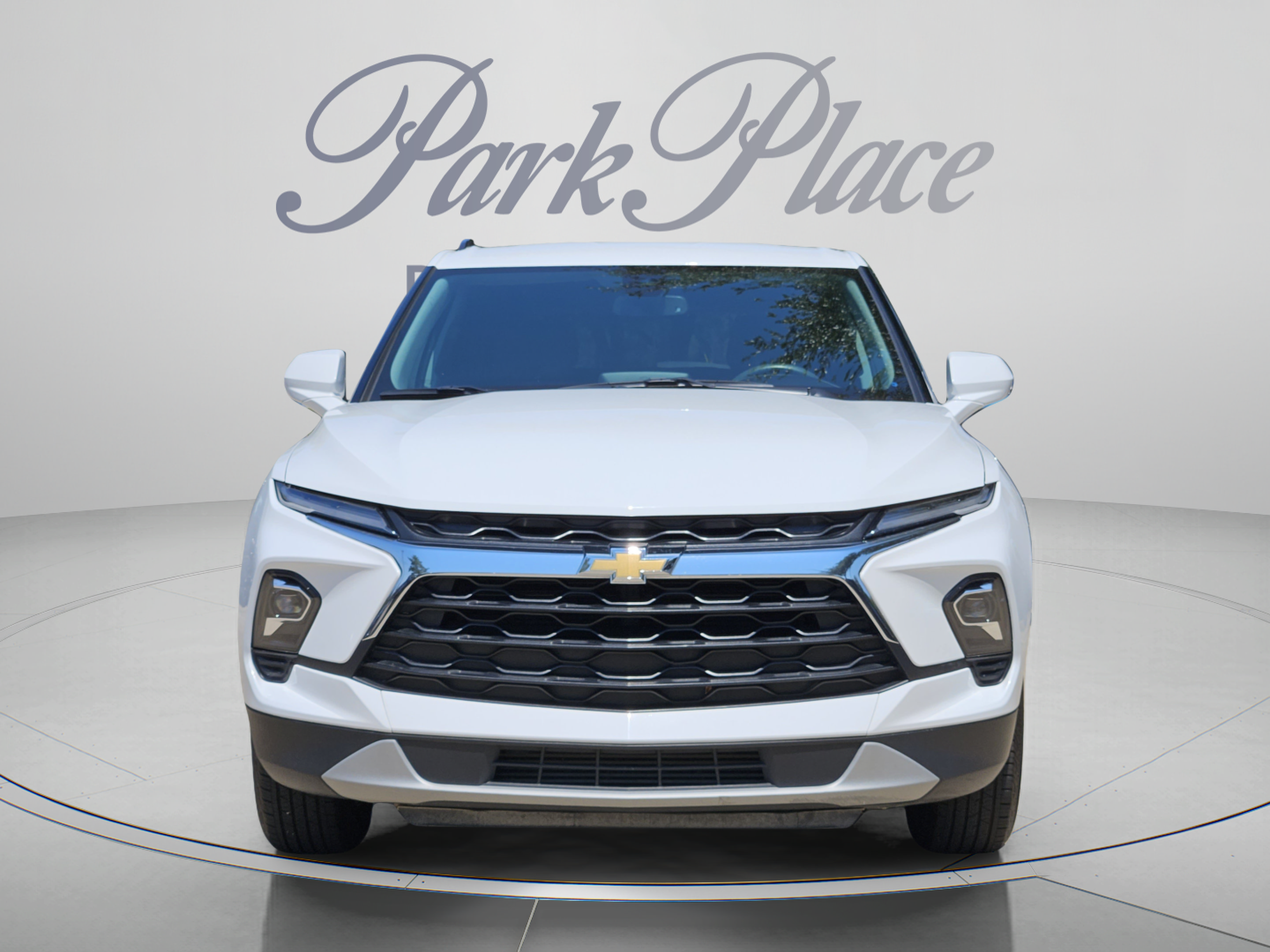Used 2023 Chevrolet Blazer LT w/ Convenience Package FWD image 9