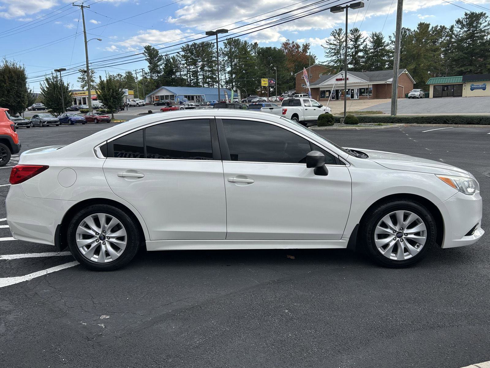 Used 2017 Subaru Legacy 2.5i w/ Alloy Wheel Package image 7