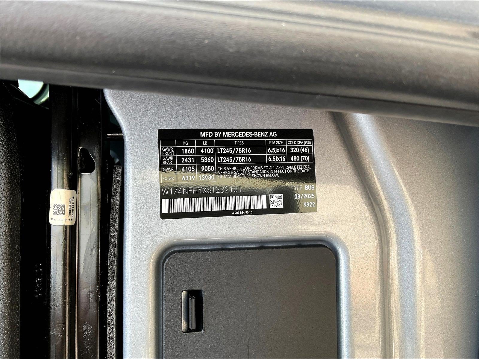 New 2025 Mercedes-Benz Sprinter 2500 image 20