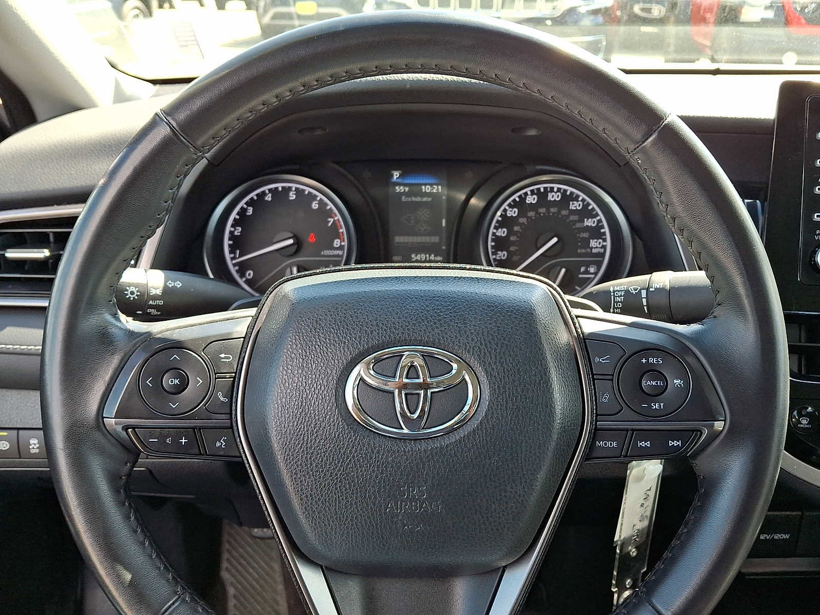 Used 2024 Toyota Camry SE FWD image 18