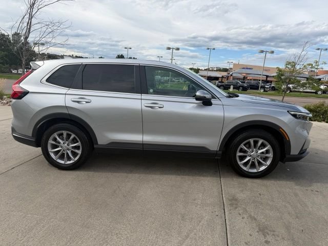 Used 2025 Honda CR-V EX-L image 11