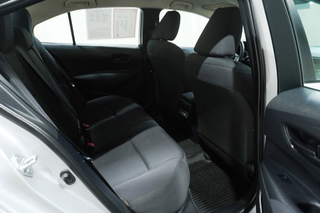 Used 2023 Toyota Corolla LE FWD image 14