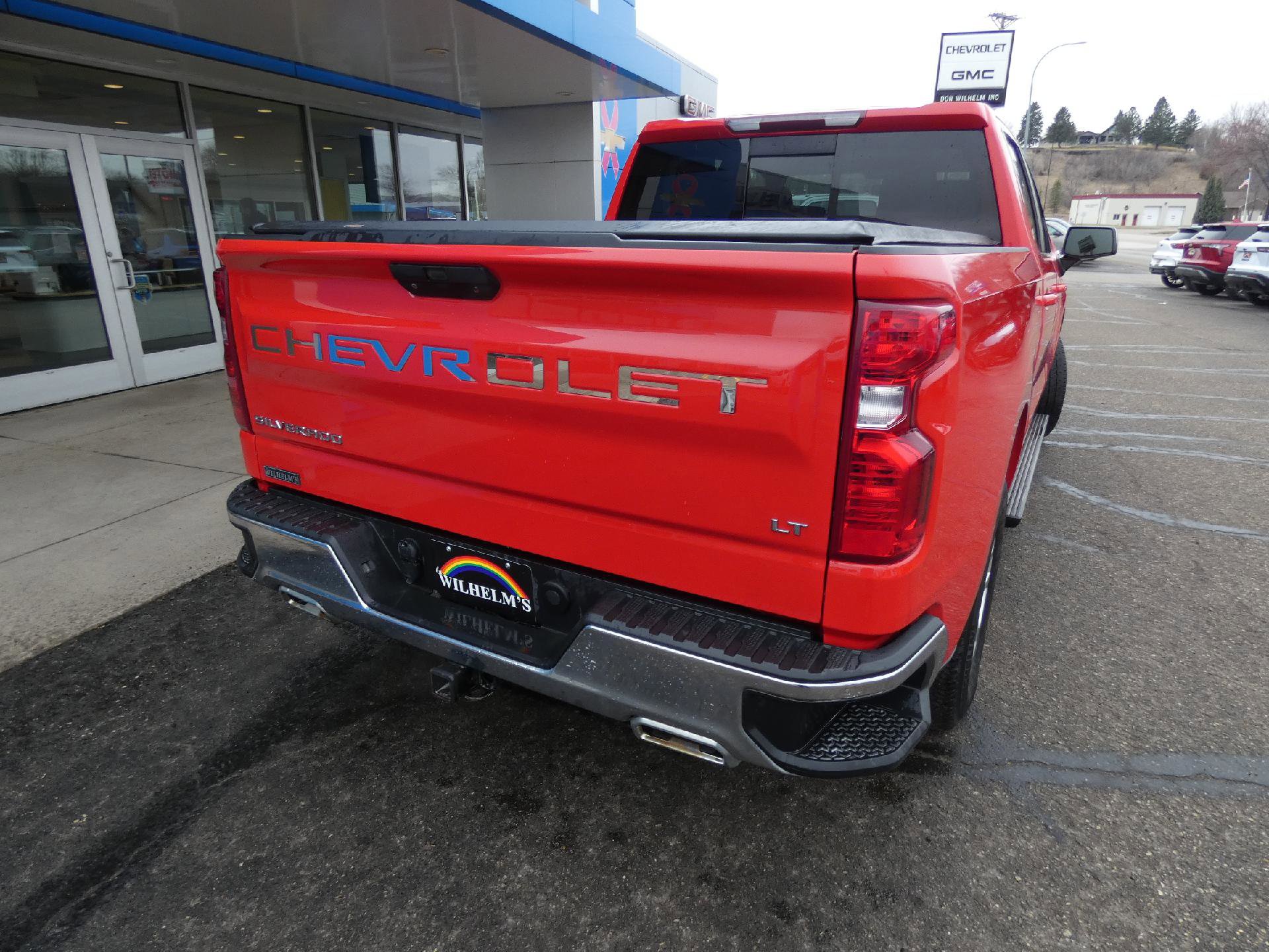 Used 2020 Chevrolet Silverado 1500 LT w/ All-Star Edition image 3
