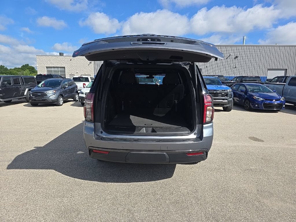 Used 2021 Chevrolet Suburban Z71 AWD/4WD image 5