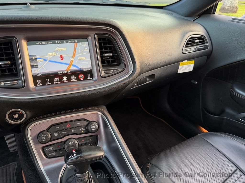 Used 2015 Dodge Challenger R/T Plus RWD image 8