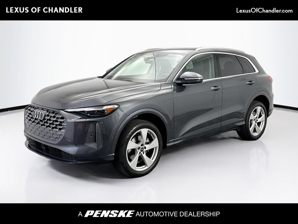 Used 2025 Audi Q5 Premium Plus w/ Premium Plus AWD/4WD image 1