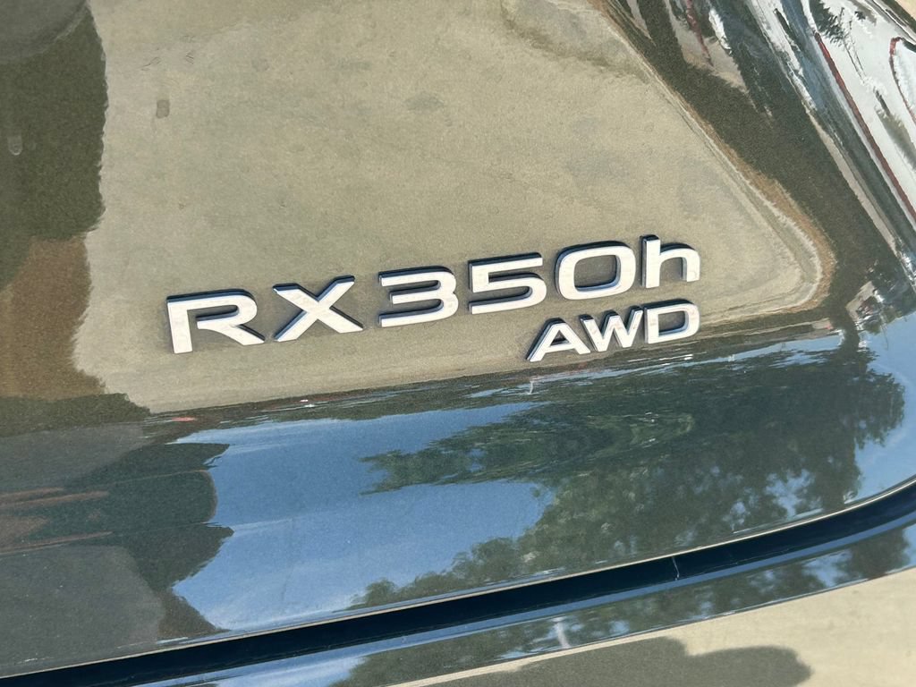 Used 2024 Lexus RX 350h w/ Accessory Package (K3) AWD/4WD image 12