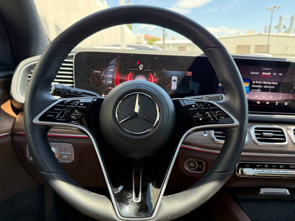 Used 2025 Mercedes-Benz GLE 450 4MATIC image 14