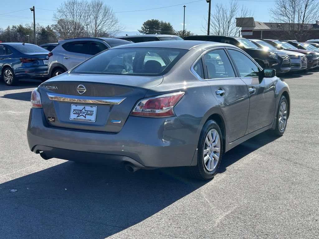 Used 2014 Nissan Altima 2.5 S FWD image 4