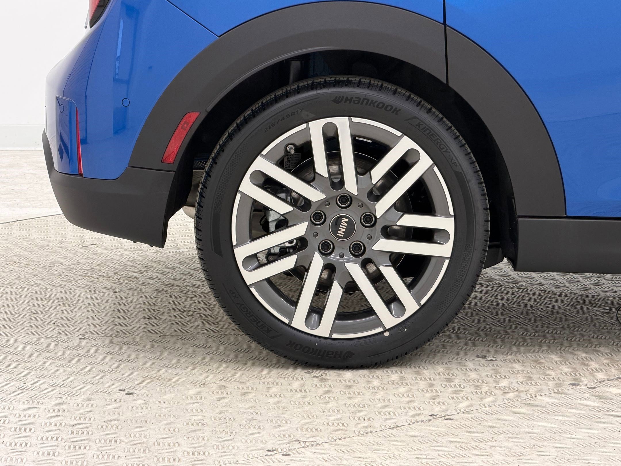 New 2026 MINI Cooper 4-Door Hardtop image 12