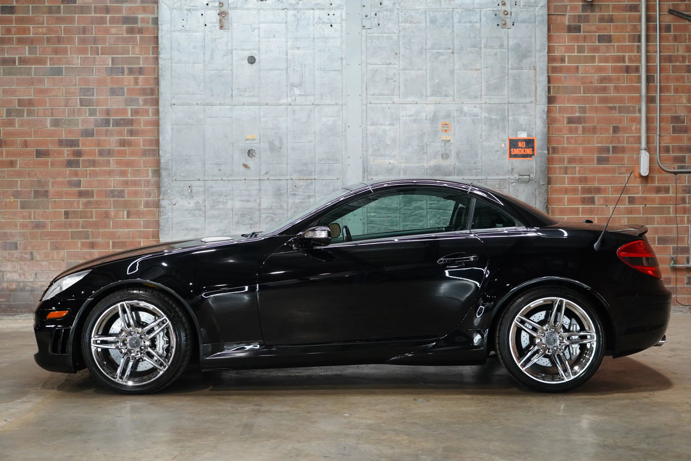 Used 2007 Mercedes-Benz SLK 55 AMG image 1