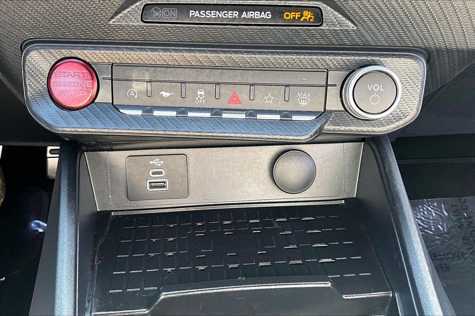 Used 2024 Ford Mustang GT Premium image 27