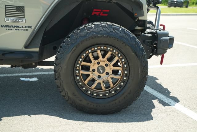 Used 2017 Jeep Wrangler Unlimited Rubicon AWD/4WD image 51