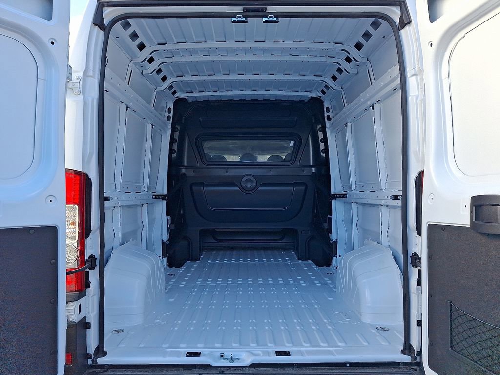 Used 2026 RAM ProMaster 3500 w/ Upfitter's Prep Package FWD image 7