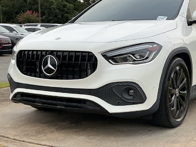 Used 2023 Mercedes-Benz GLA 250 w/ Premium Package image 9