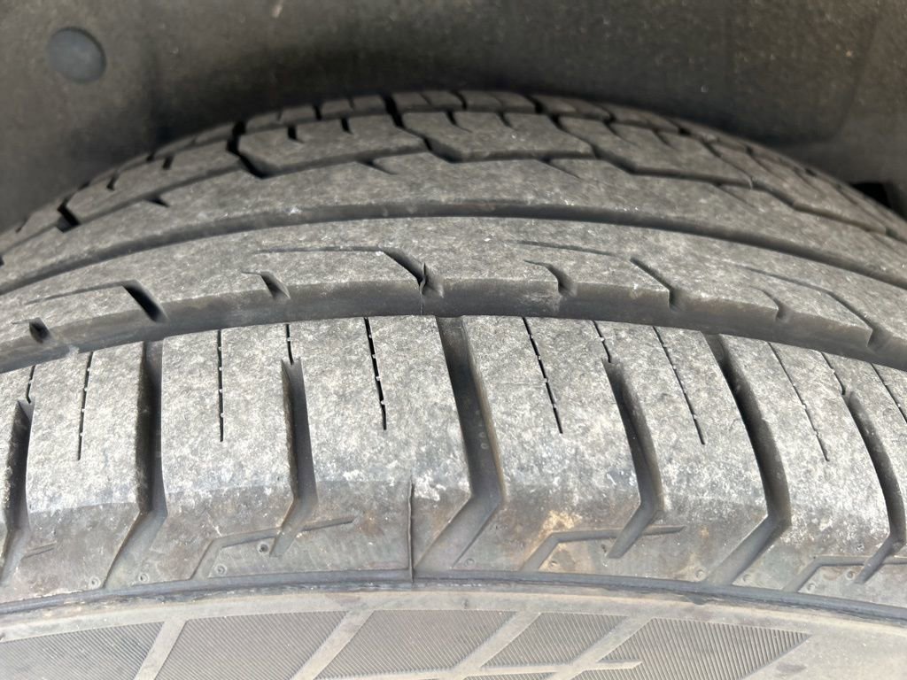 Used 2024 Ford Expedition Max Limited image 9