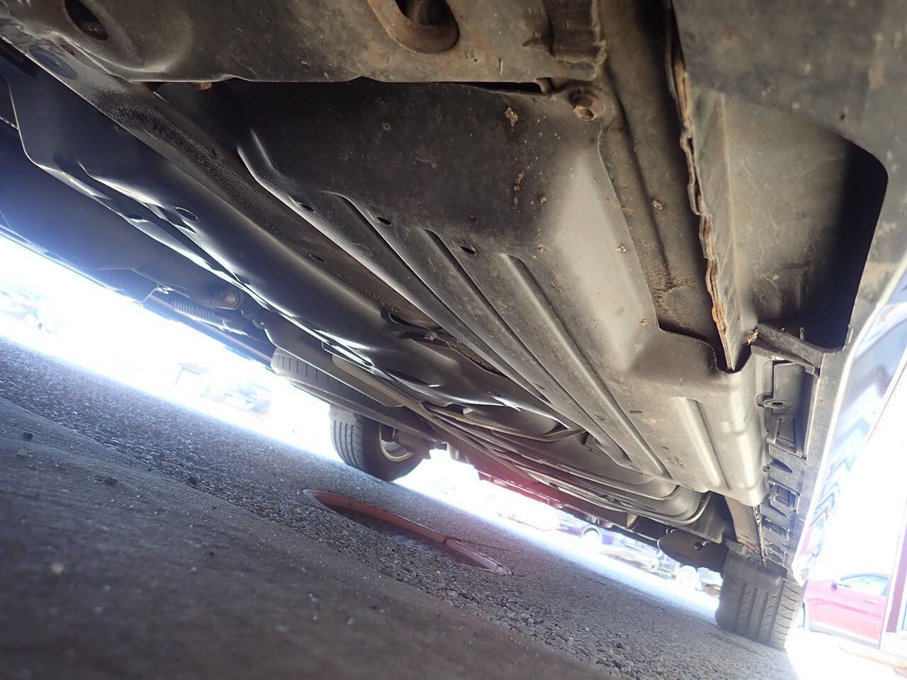 Used 2013 Toyota Sienna XLE FWD image 39