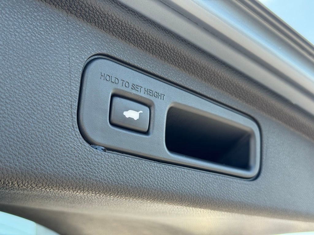 Used 2023 Honda Odyssey Sport image 13