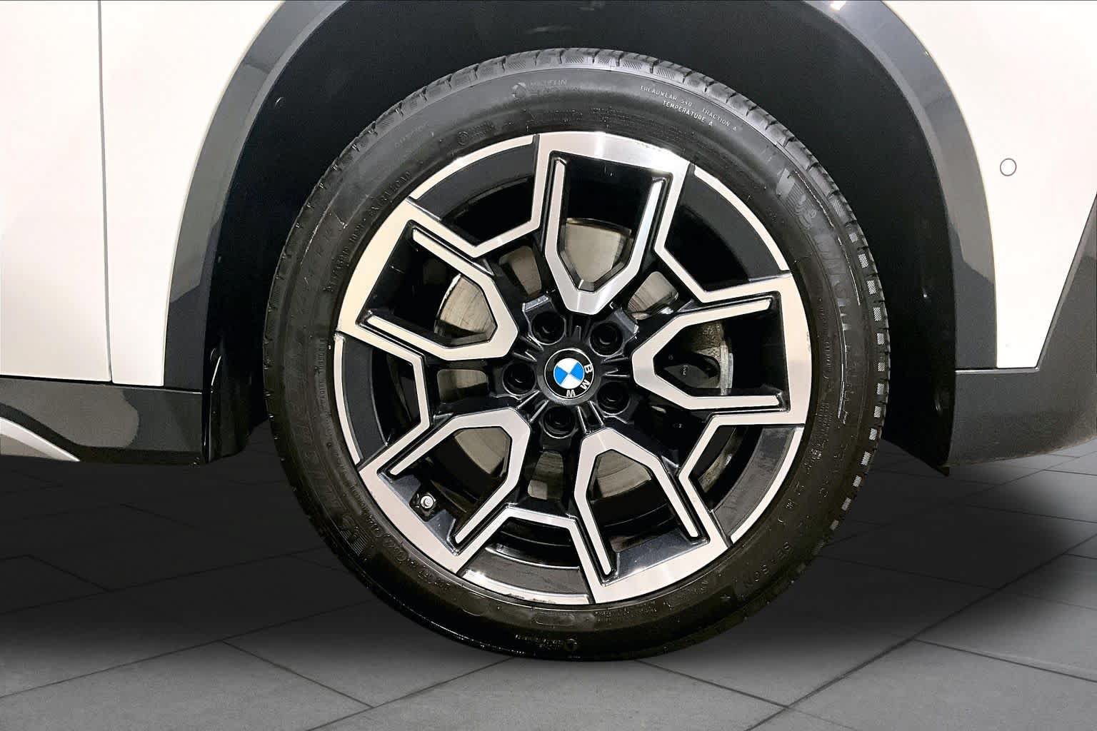 Used 2024 BMW X1 xDrive28i w/ Premium Package AWD/4WD image 10