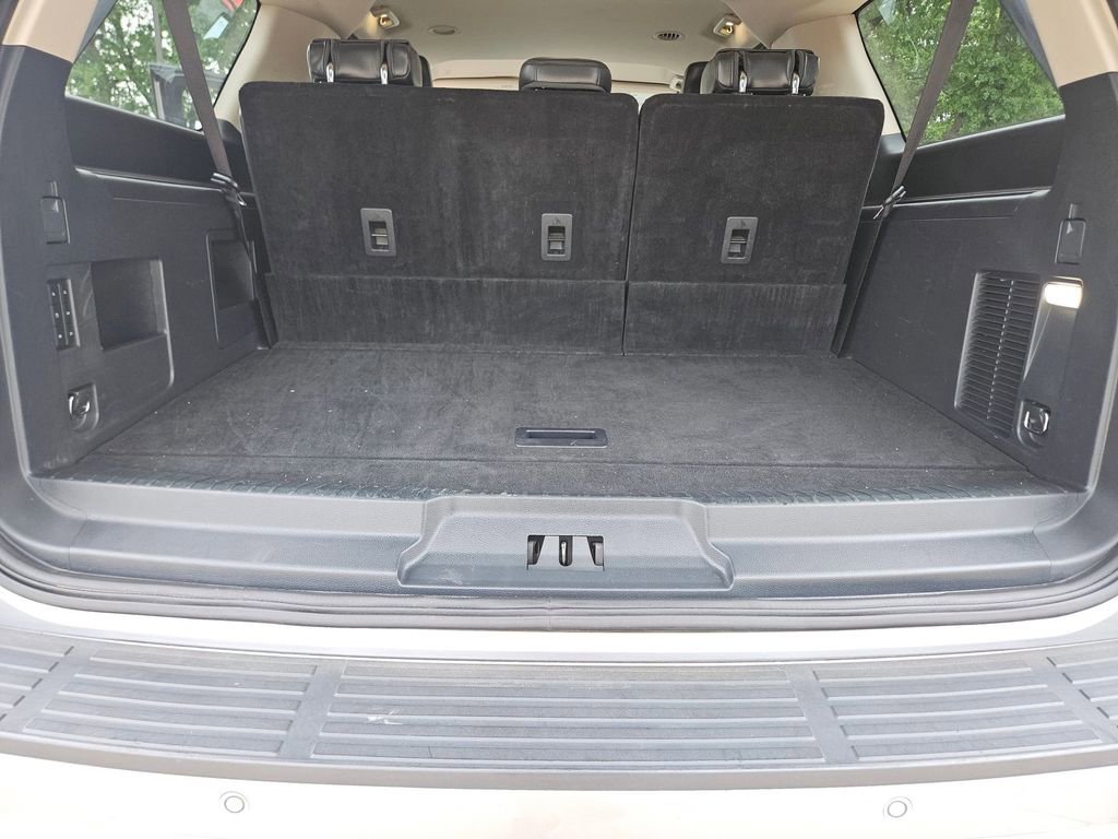 Used 2024 Ford Expedition Max XLT image 24
