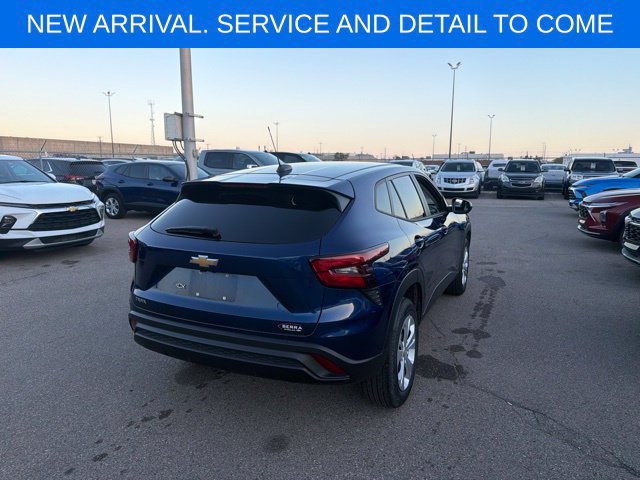 Certified 2024 Chevrolet Trax LS FWD image 8