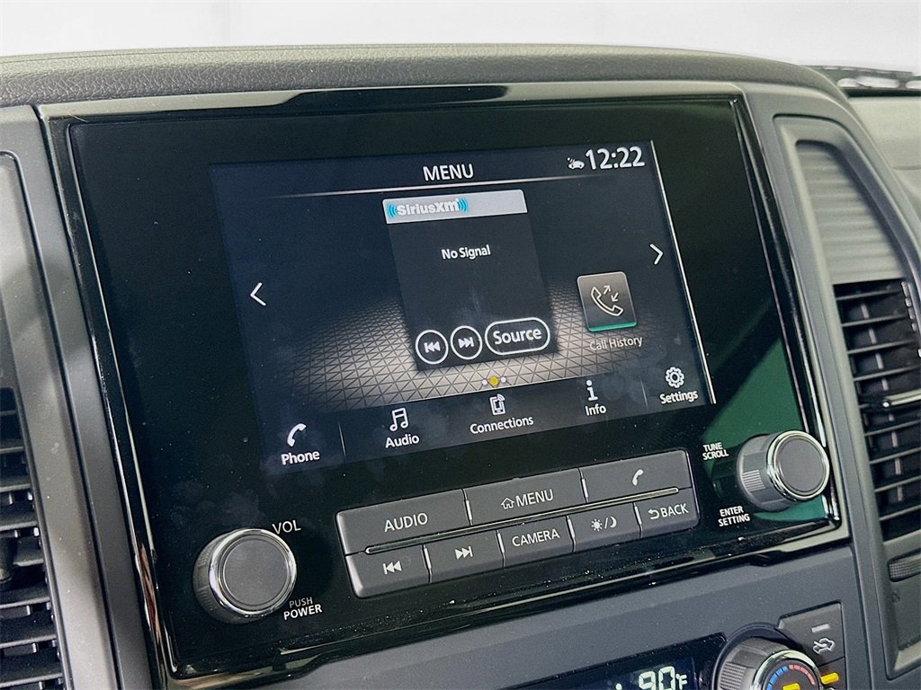 Used 2024 Nissan Titan SV w/ SV Convenience Package image 14