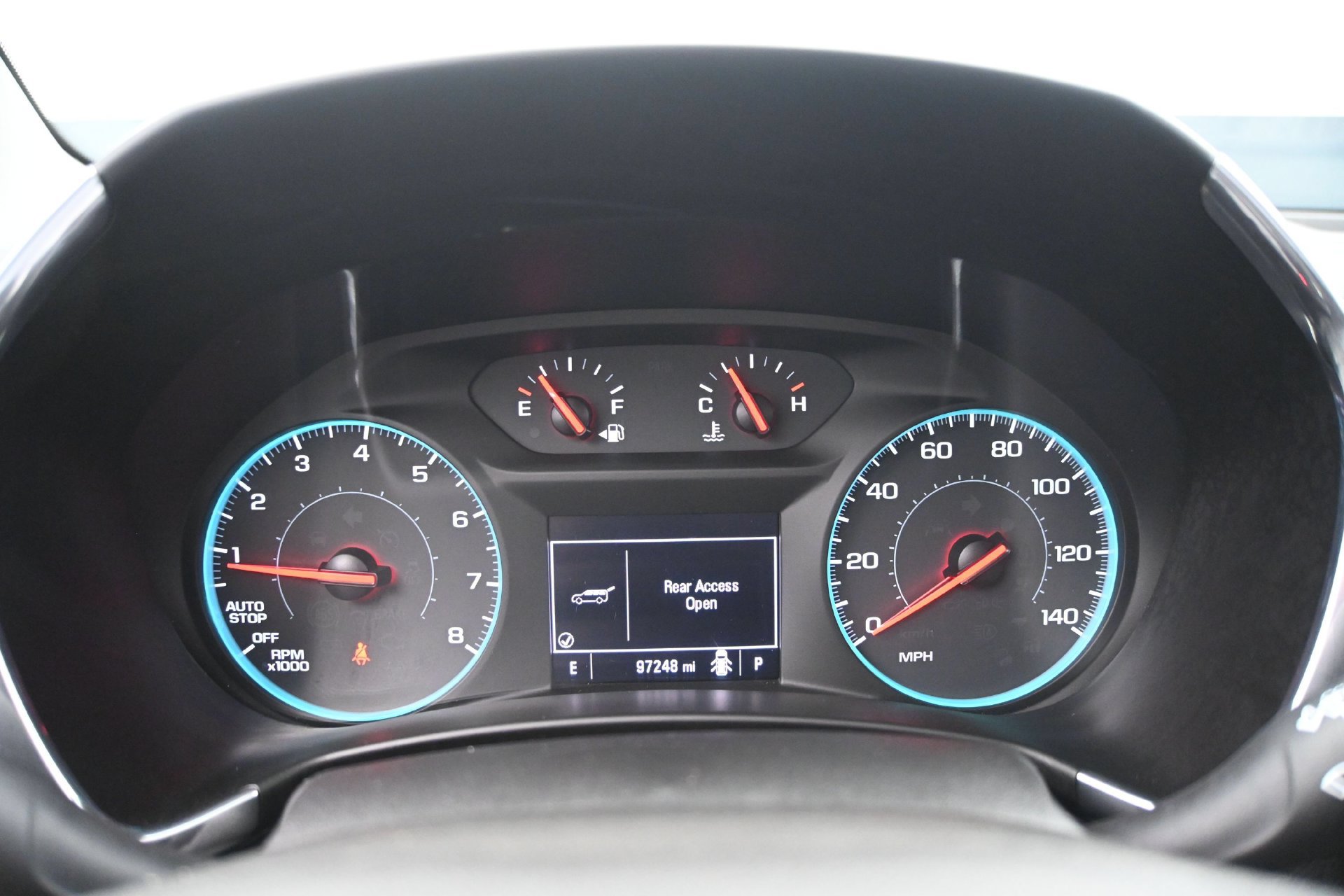 Used 2018 Chevrolet Equinox LT FWD image 25