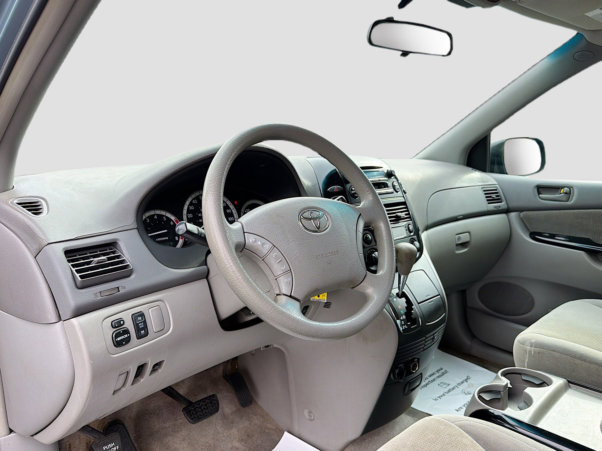 Used 2005 Toyota Sienna CE FWD image 4
