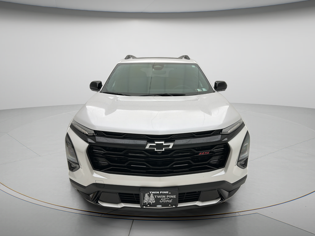 Used 2025 Chevrolet Equinox RS w/ Safety and Technology Package AWD/4WD image 2