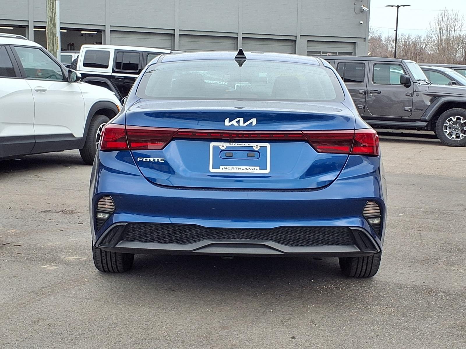 Used 2024 Kia Forte LXS FWD image 19