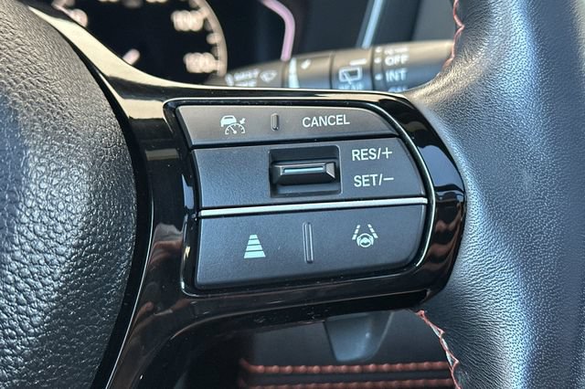 Certified 2024 Honda Pilot TrailSport image 27