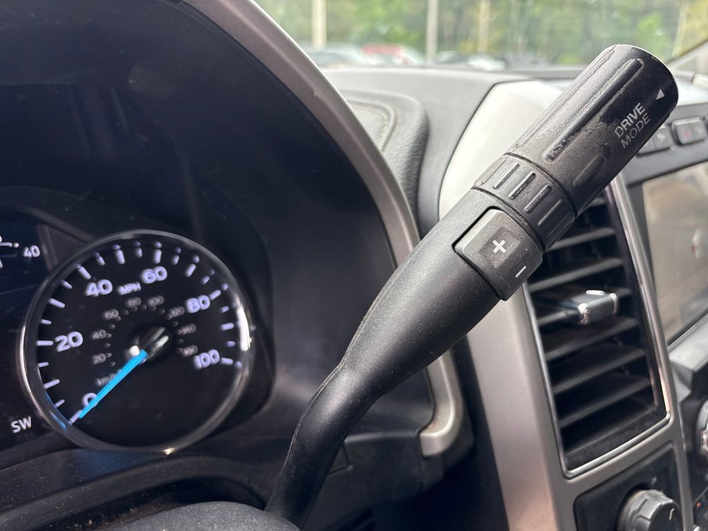 Used 2020 Ford F250 Lariat w/ Lariat Ultimate Package AWD/4WD image 27