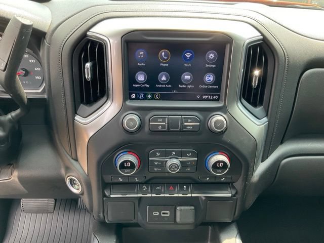 Used 2022 Chevrolet Silverado 1500 LT Trail Boss w/ LPO, Dark Essentials Package AWD/4WD image 13