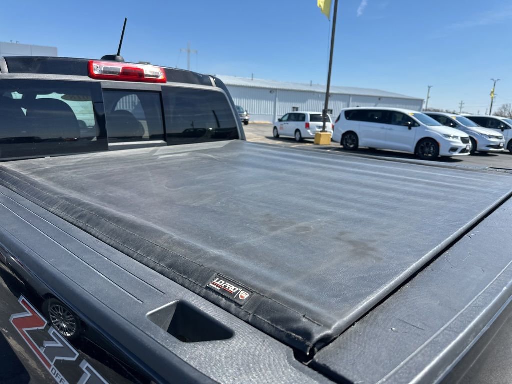 Used 2018 Chevrolet Colorado Z71 AWD/4WD image 11