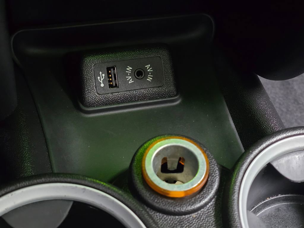 Used 2013 MINI Cooper S image 34