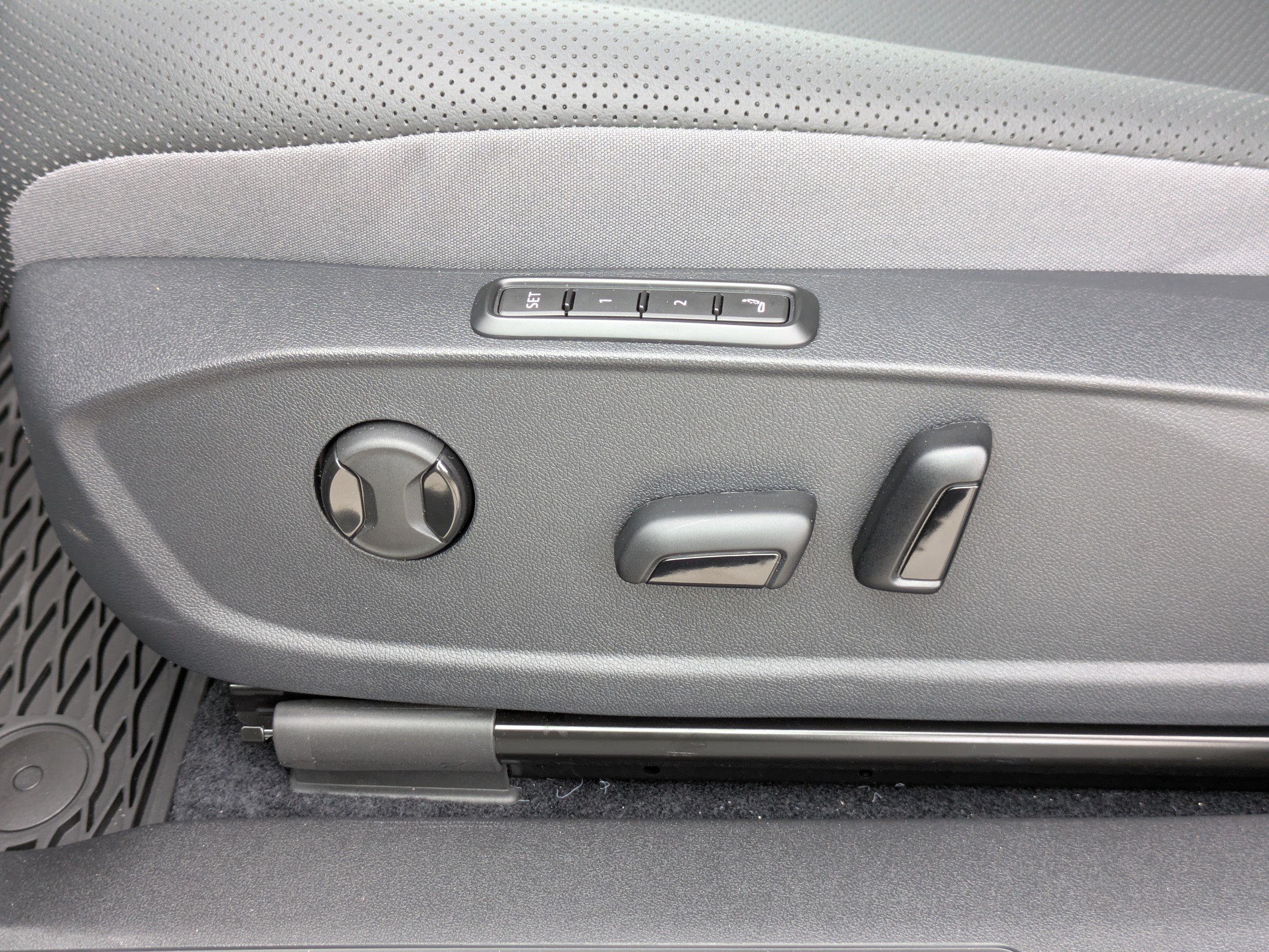 New 2026 Volkswagen ID.4 Pro S AWD/4WD image 21