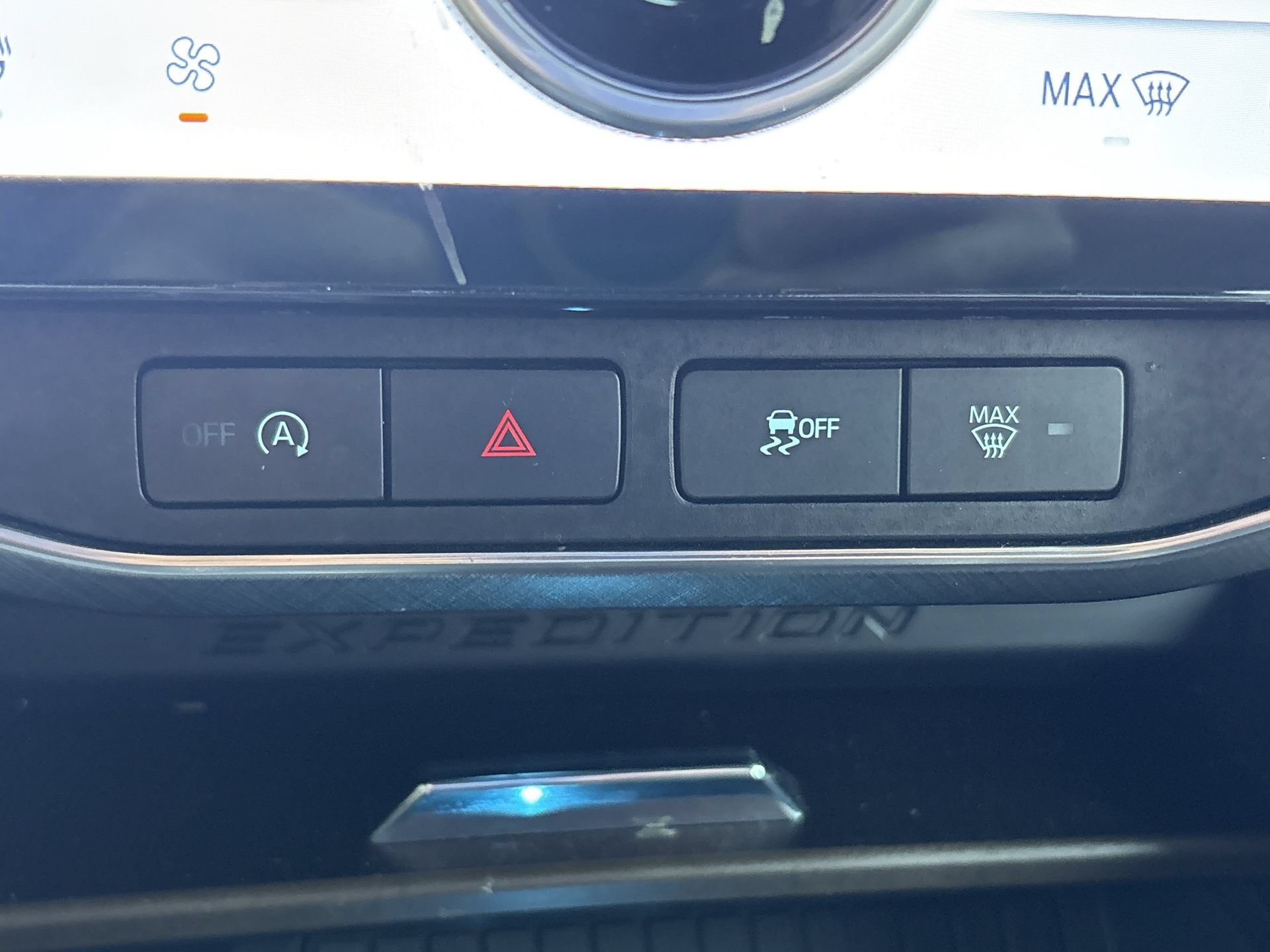 Used 2024 Ford Expedition King Ranch AWD/4WD image 8