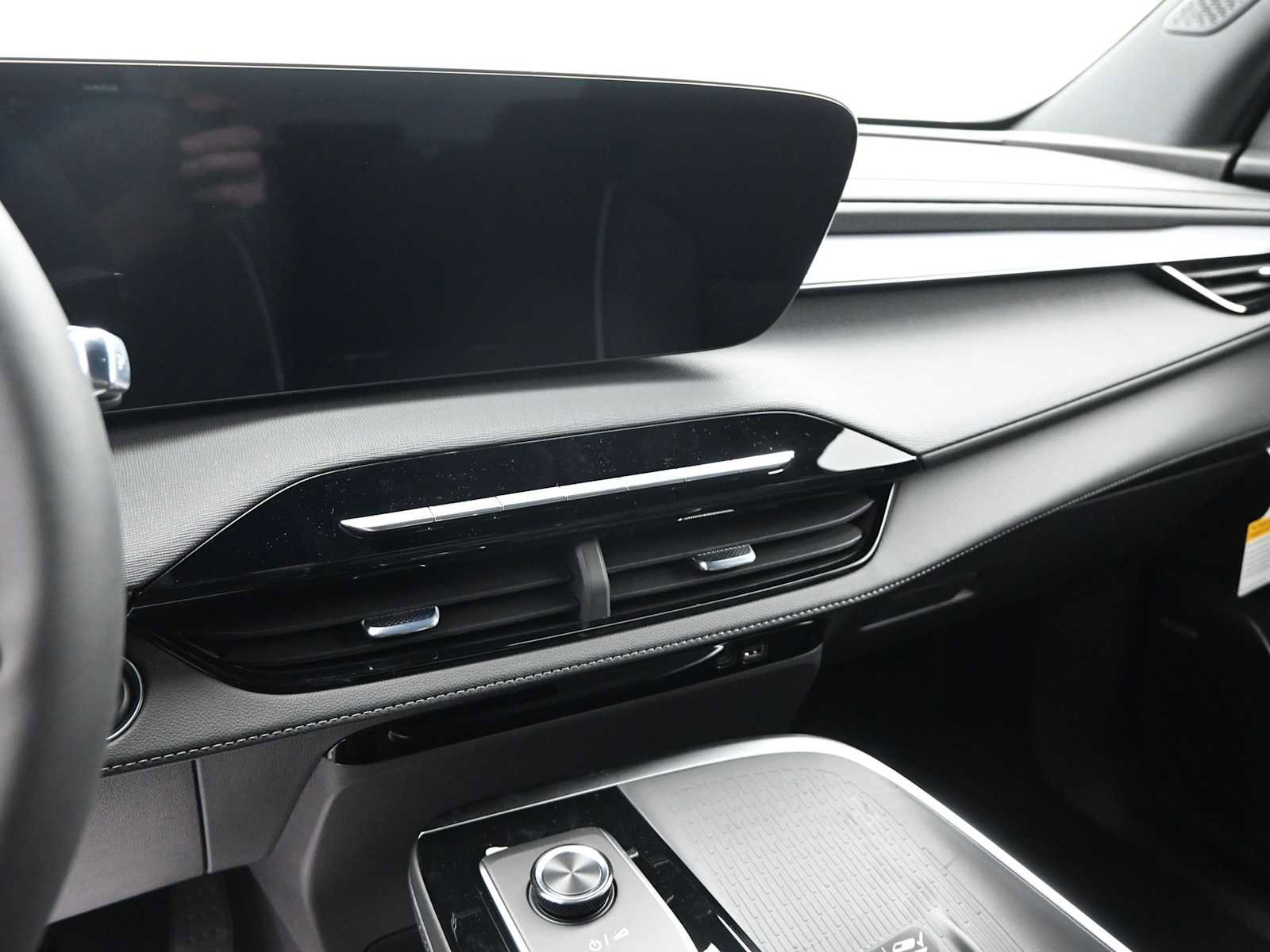 New 2026 Buick Enclave Sport Touring w/ Power Package image 16