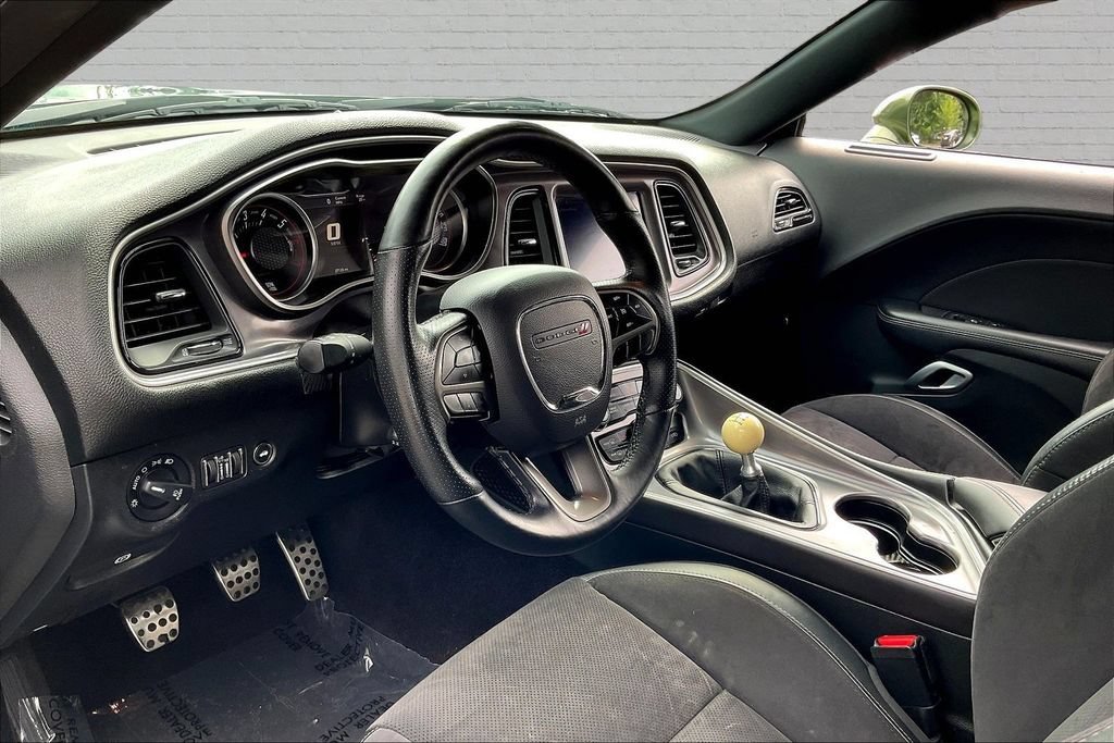 Used 2019 Dodge Challenger R/T Scat Pack w/ Plus Package RWD image 17
