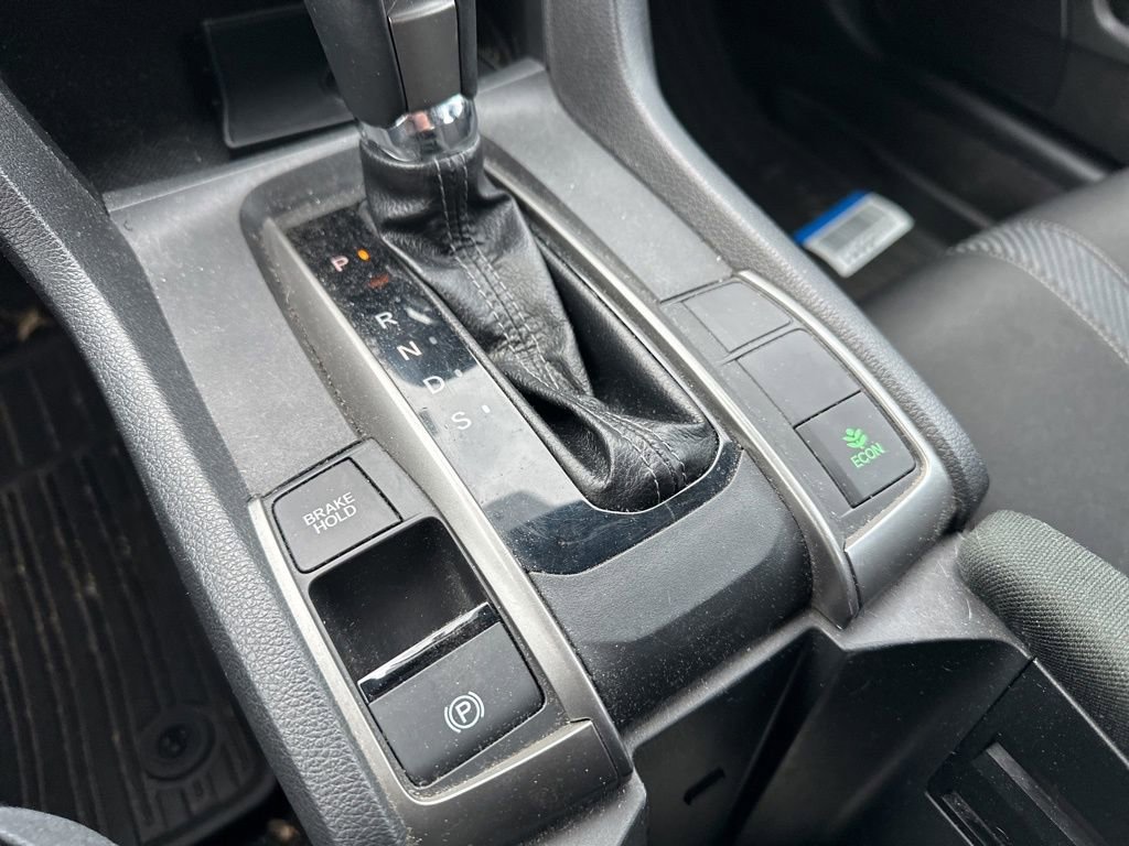 Used 2017 Honda Civic Sport image 24