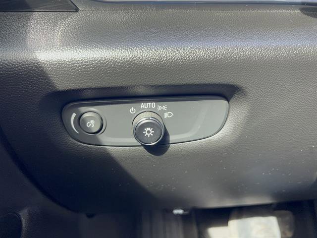 Used 2023 Chevrolet Traverse High Country image 27