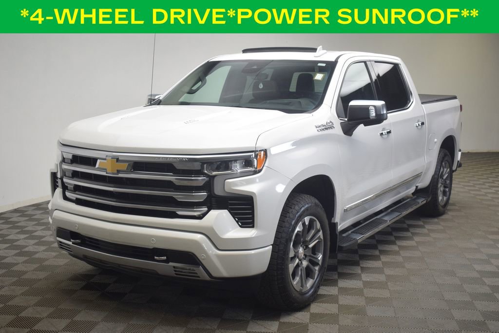 Used 2025 Chevrolet Silverado 1500 High Country w/ Technology Package AWD/4WD image 3