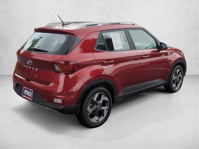 Certified 2023 Hyundai Venue Limited w/ Cargo Package FWD image 5