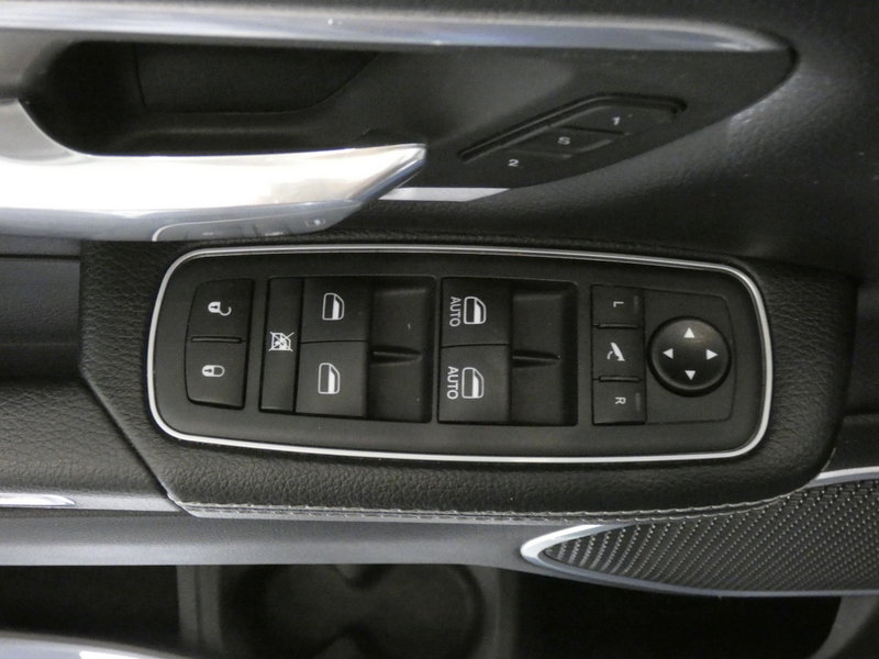 Used 2020 RAM 1500 Laramie image 22