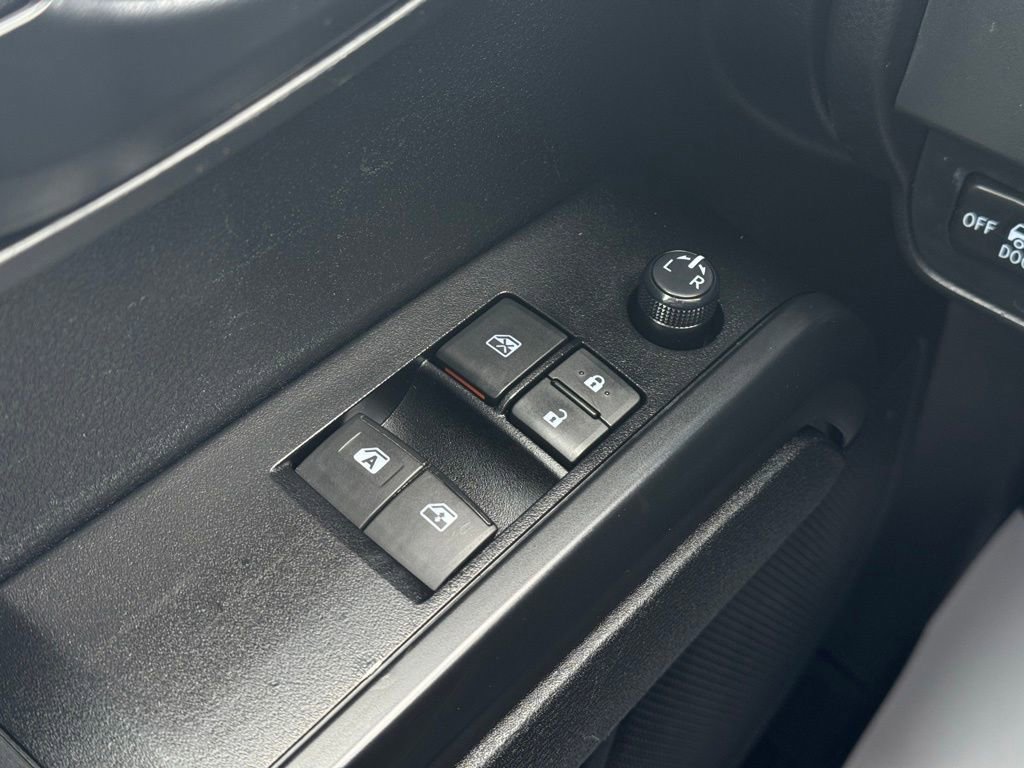 Used 2023 Toyota Tacoma SR image 24