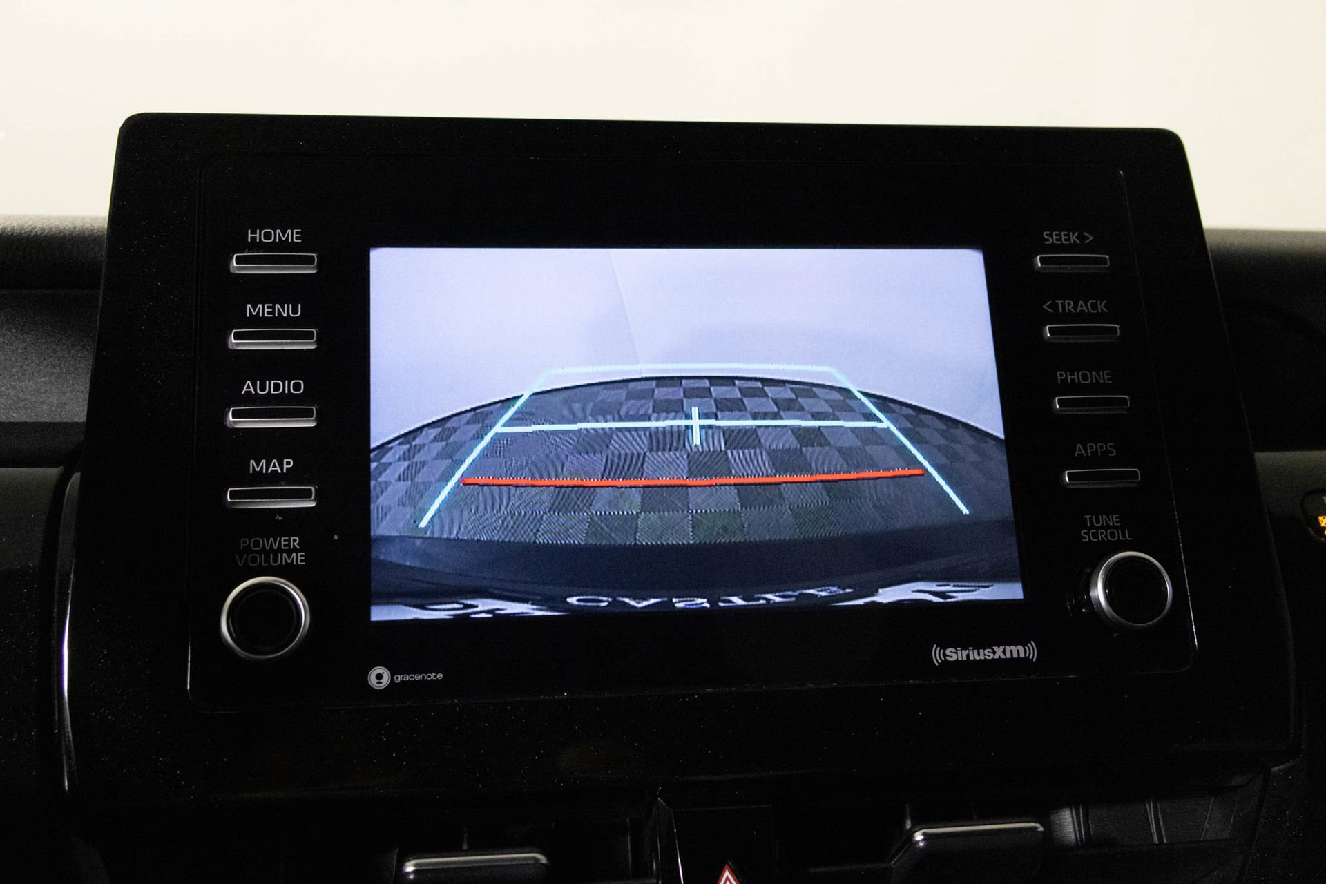 Used 2021 Toyota Camry SE image 7